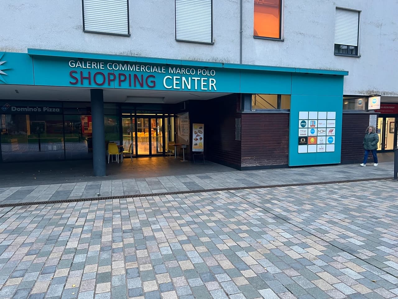 Esch-Sur-Alzette, Vente, Commerce, 82m²