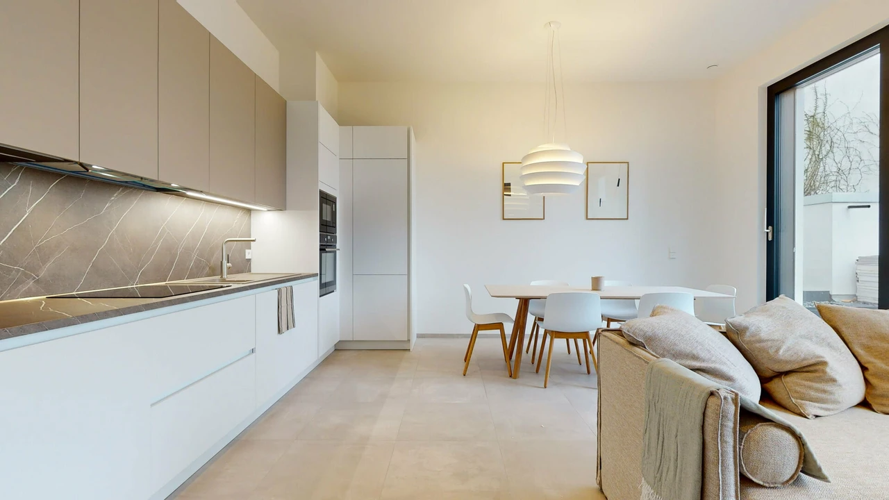 Luxembourg-Gare, Rental, Flat, 1 room, 55m²