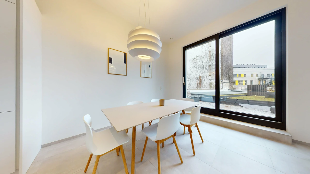 Luxembourg-Gare, Rental, Flat, 1 room, 55m²