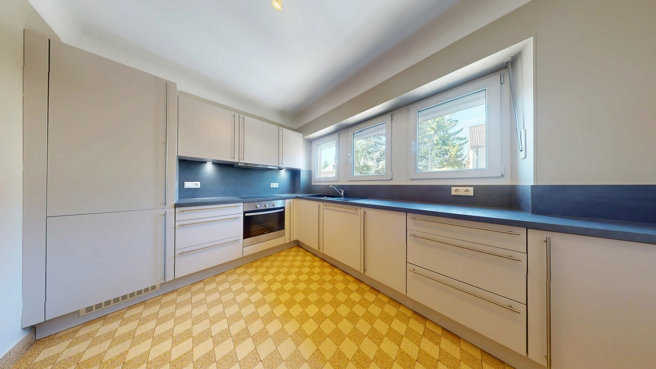 Luxembourg-Limpertsberg, Vermietung, Wohnung, 2 Zimmer, 80m²
