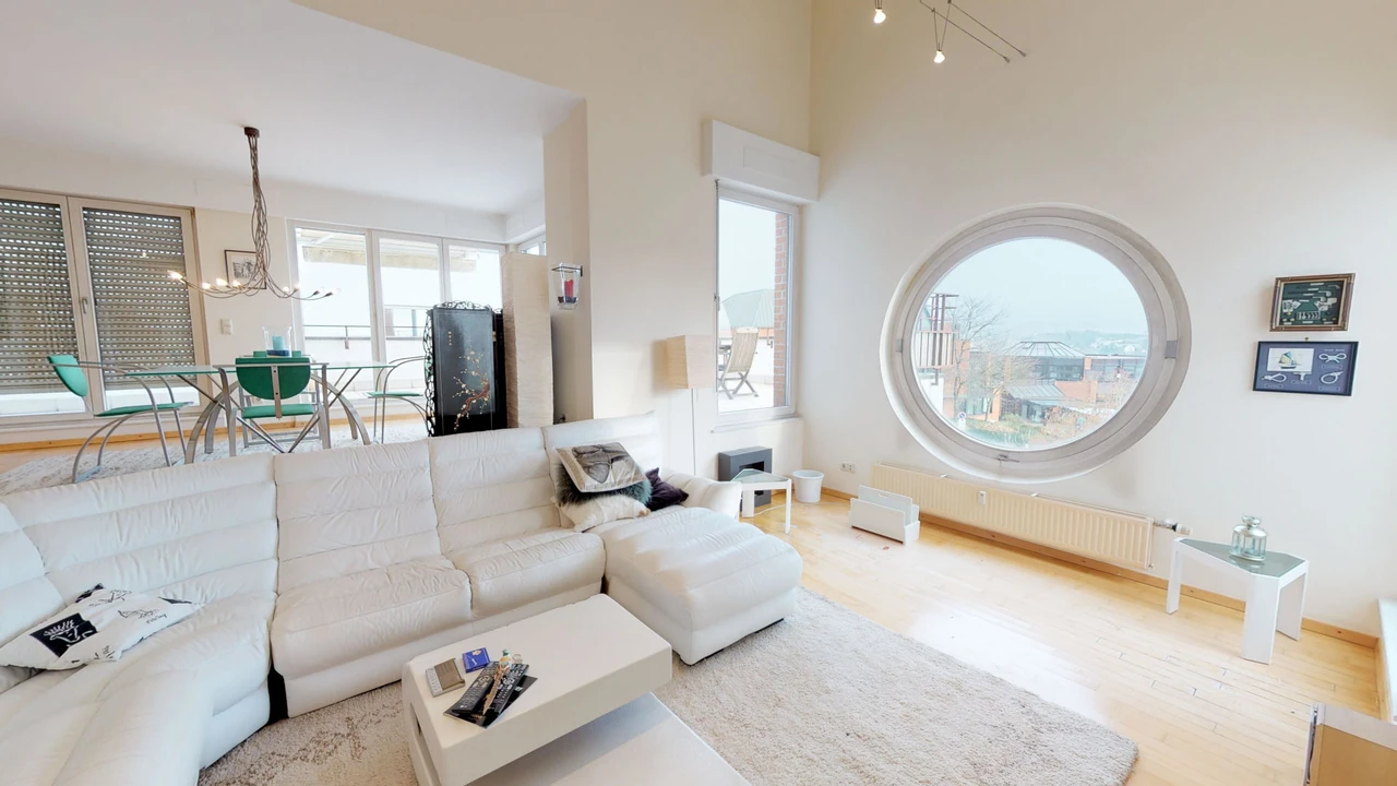 Luxembourg-Merl, Vermietung, Wohnung, 3 Zimmer, 187m²